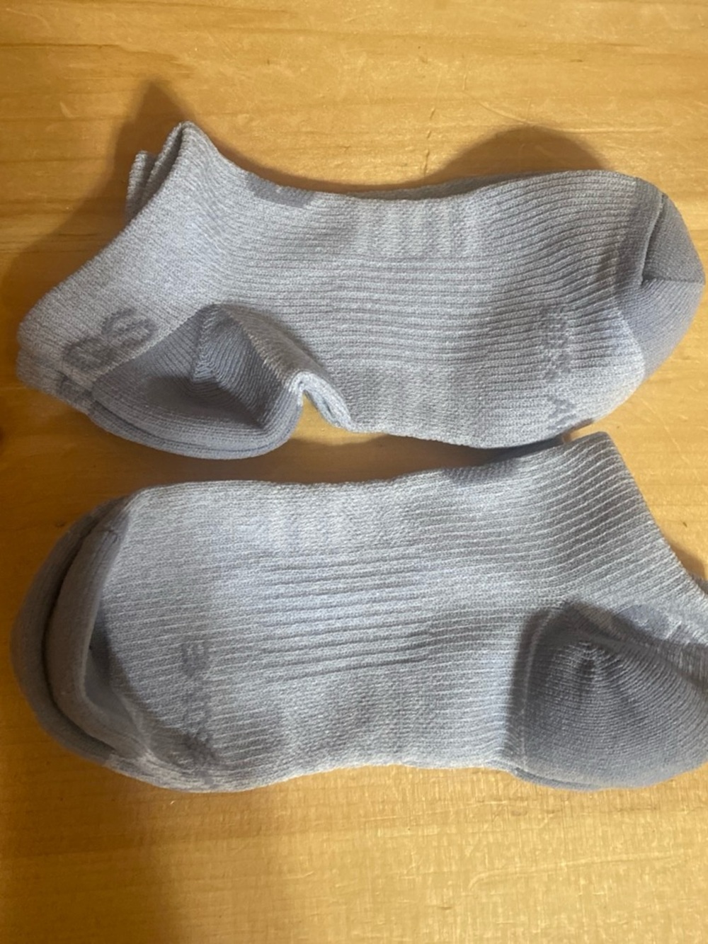 Figs Low-Cut Athletic Socks - Light Gray